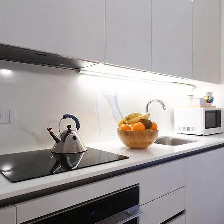 Apartment Porta Venezia Charming Milan